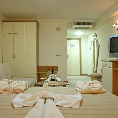 Hotel Flamengo Ohrid Buitenkant foto