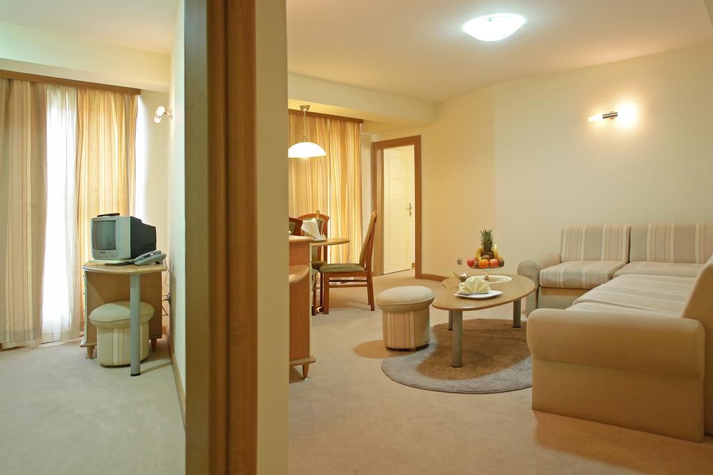 Hotel Flamengo Ohrid Buitenkant foto