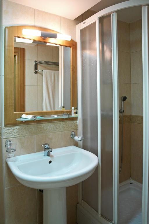 Hotel Flamengo Ohrid Buitenkant foto