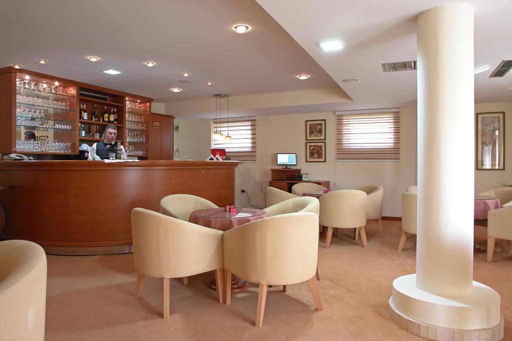 Hotel Flamengo Ohrid Buitenkant foto